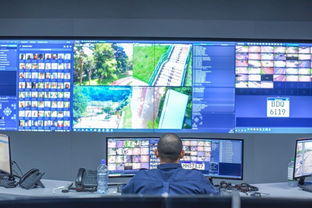 Centro de Controle Integrado embarcado com Inteligência Artificial e BigData é inaugurado em Maringá